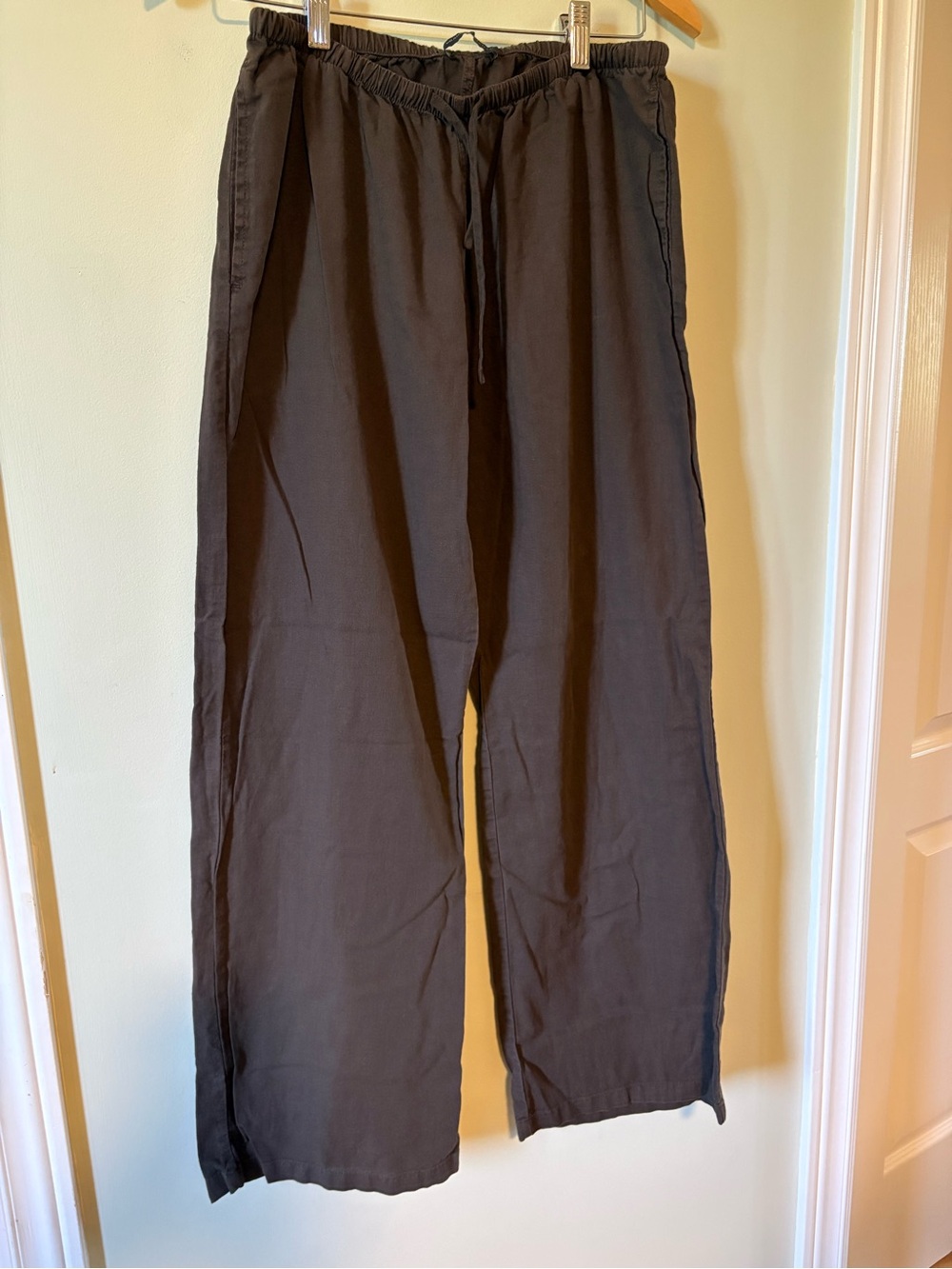 NWOT Brandy Mellville Women’s Brown Cotton Linen  Pants